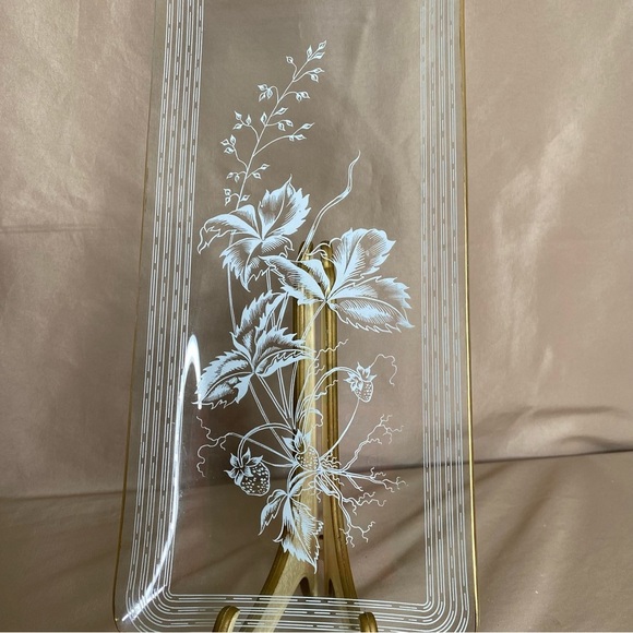 Vintage Gold Rim Etched Long Rectangular Plate - Picture 7 of 11